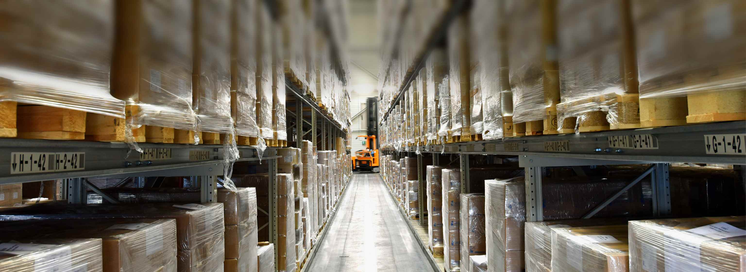 Narrow Aisle Storage Facilities