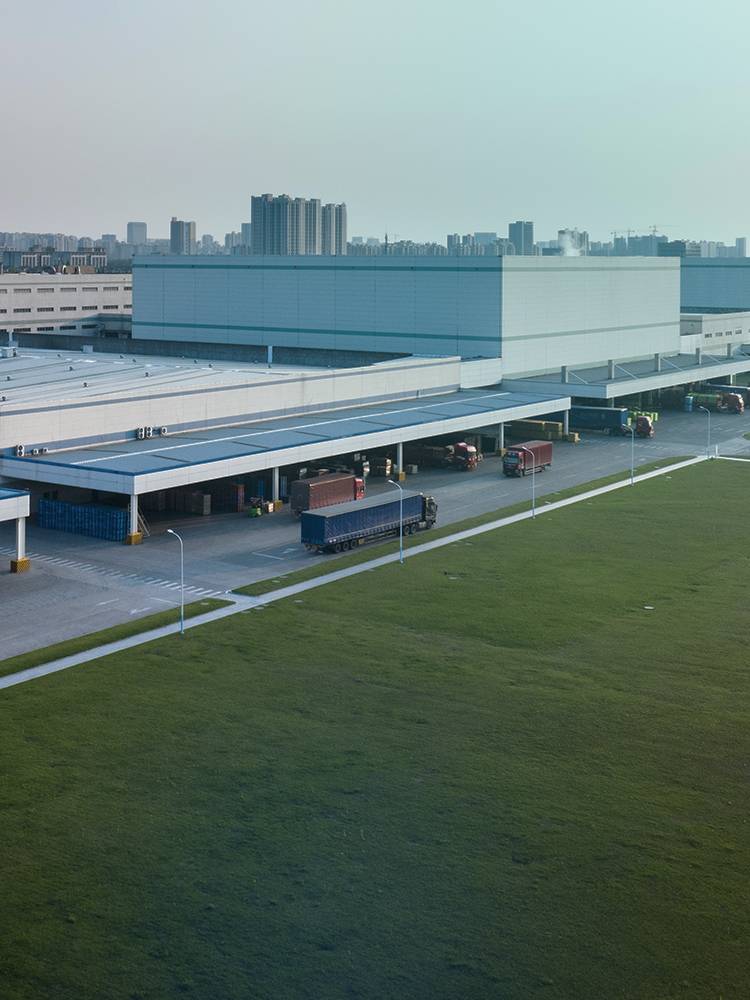 Warehousing & Distribution Centers